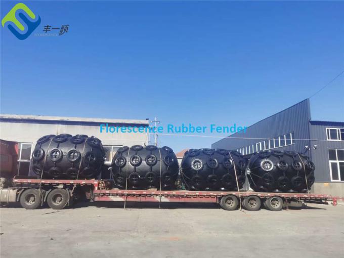 El tipo defensa de goma neumática de Yokohama modifica el diámetro los