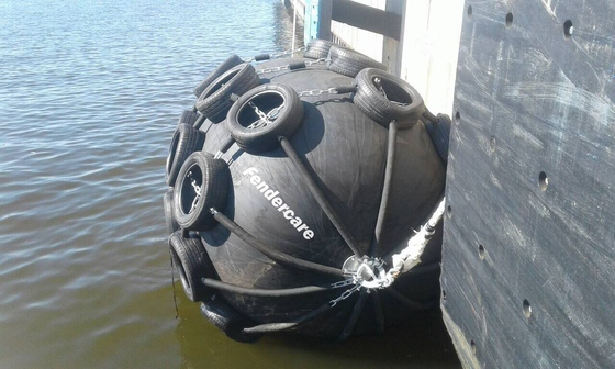 Fender neumático de caucho de fácil instalación anti colisión para amarre